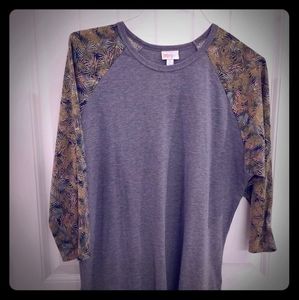 LulaRoe Randy shirt